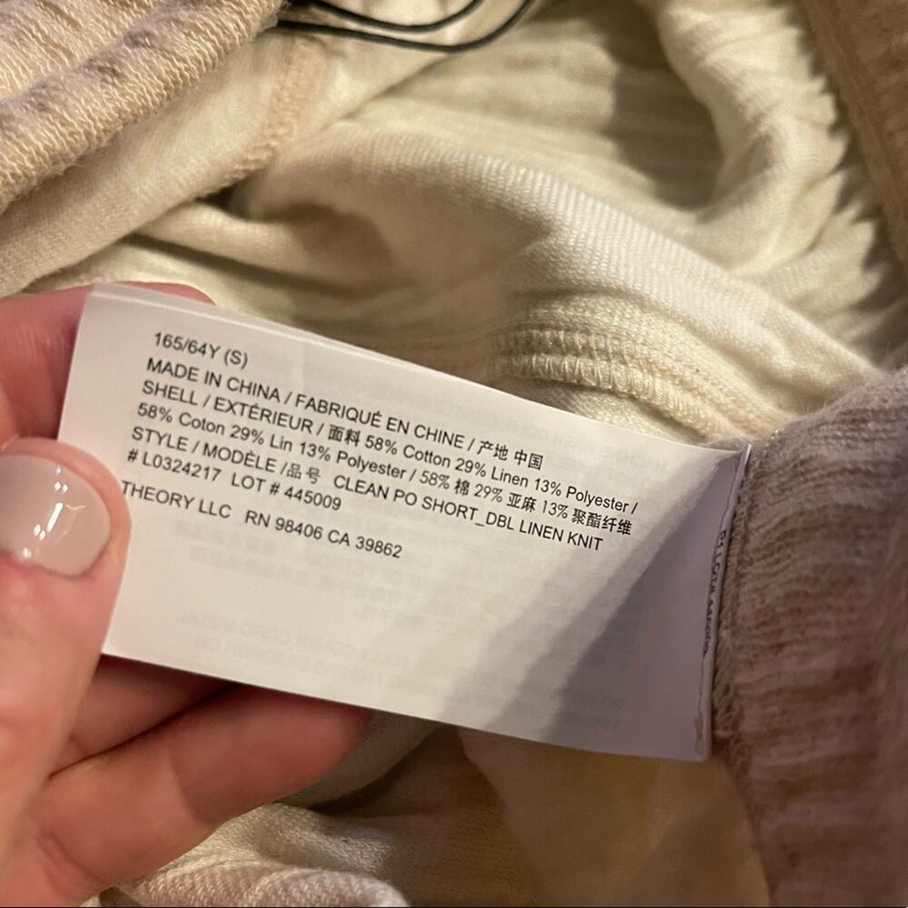 Theory Clean Pull On Shorts- Small. - Picture 4 of 6